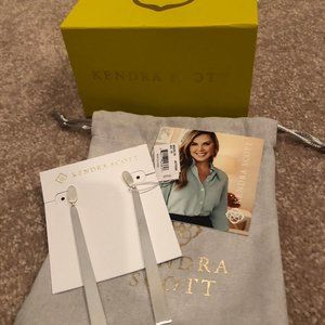 NWT Kendra Scott Brooklyn Earrings